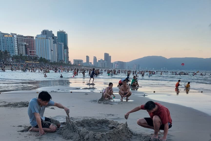 Топ 4 эмоциональных страха ребенка в 5 лет